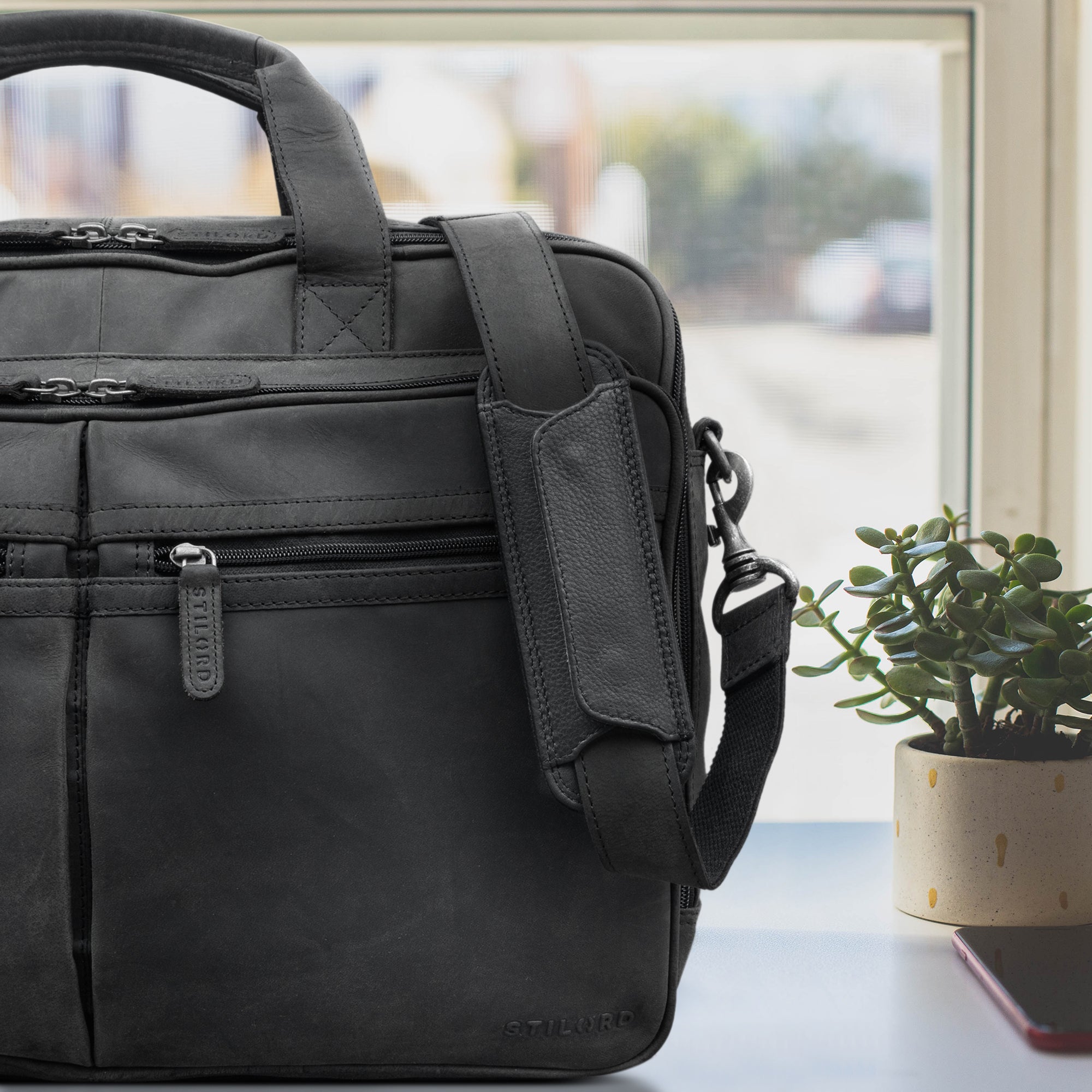 schwarz schulterpolster ledertasche